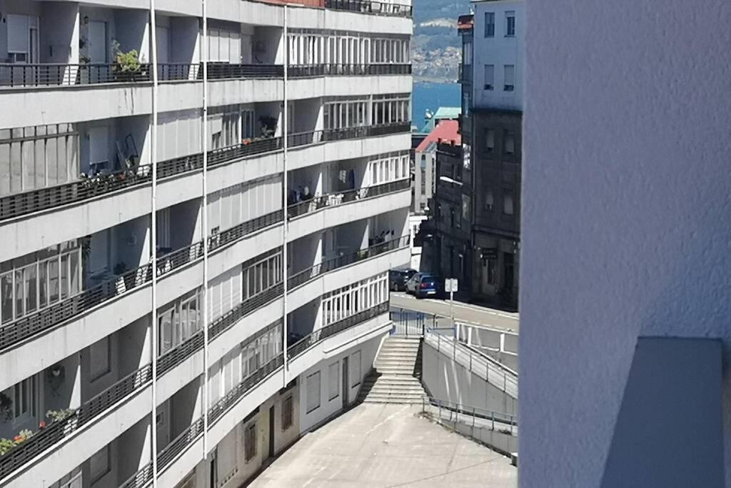 Piso Moderno Con Garaje En El Centro De Vigo Apartment Exterior foto