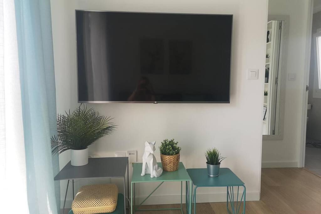 Piso Moderno Con Garaje En El Centro De Vigo Apartment Exterior foto
