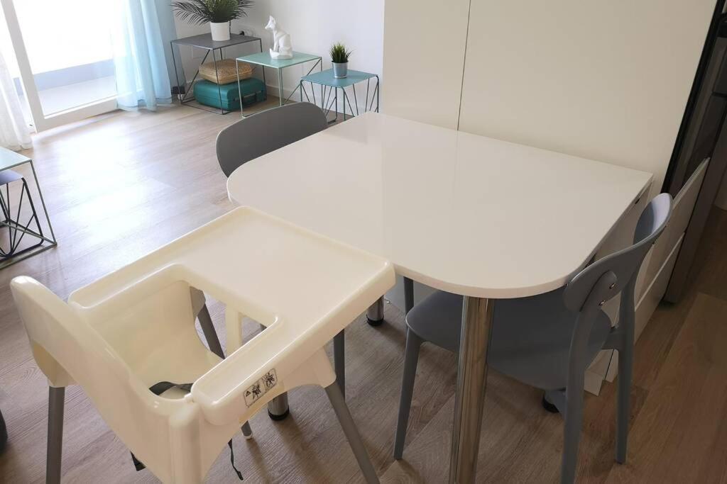 Piso Moderno Con Garaje En El Centro De Vigo Apartment Exterior foto