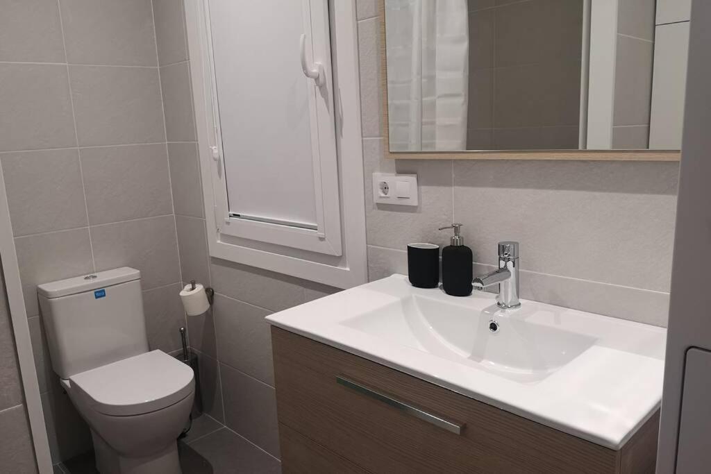 Piso Moderno Con Garaje En El Centro De Vigo Apartment Exterior foto