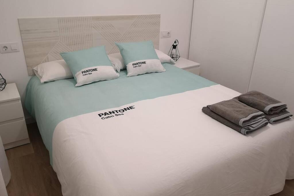 Piso Moderno Con Garaje En El Centro De Vigo Apartment Exterior foto
